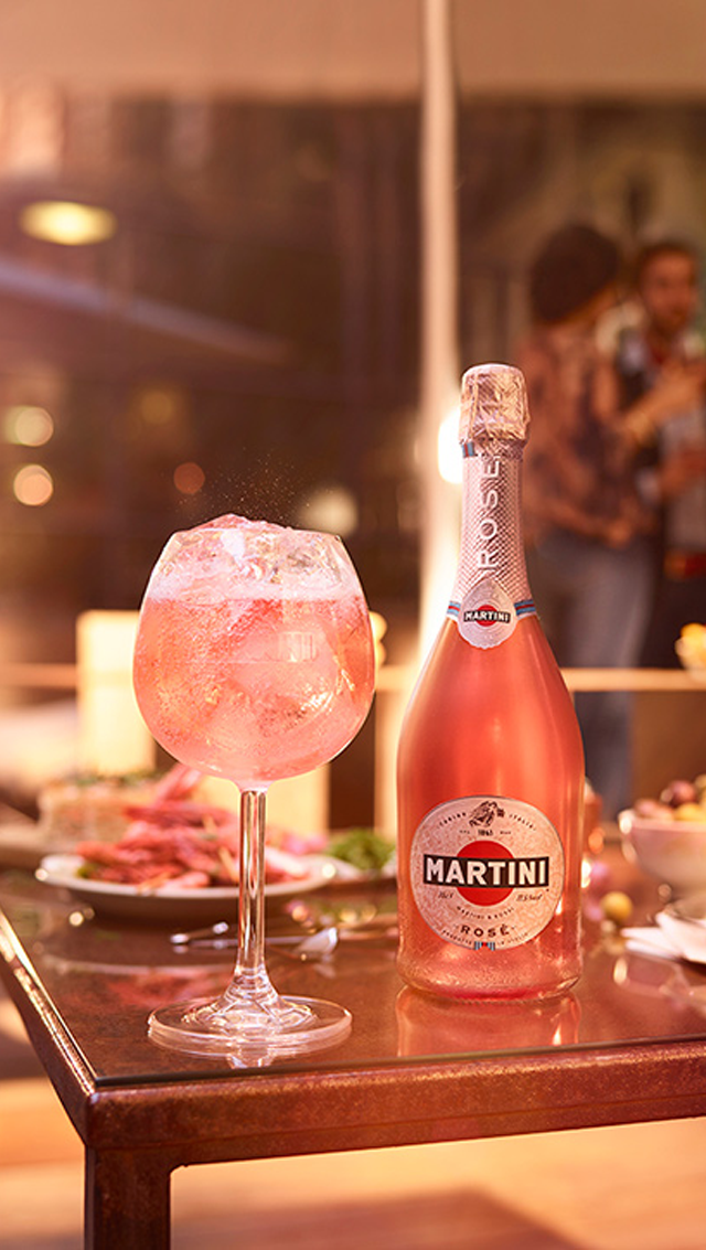 Martini Rosé Alchemy Asia